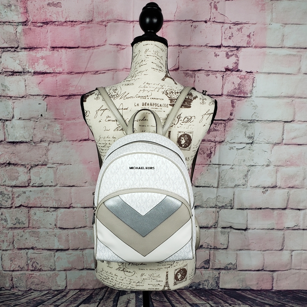 Michael Kors Abbey MDBackpack White - Picture 4 of 4